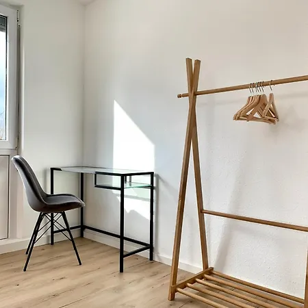 Modern 2-bedroom Near Messe 2-4 Guests