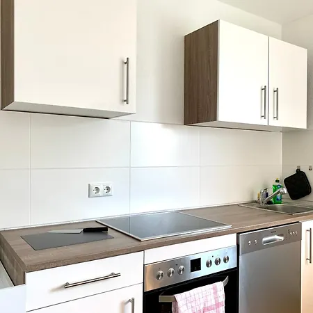 Modern 2-bedroom Near Messe 2-4 Guests Augsburg