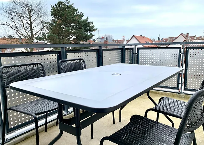 Appartement Modern 2-bedroom Near Messe 2-4 Guests *